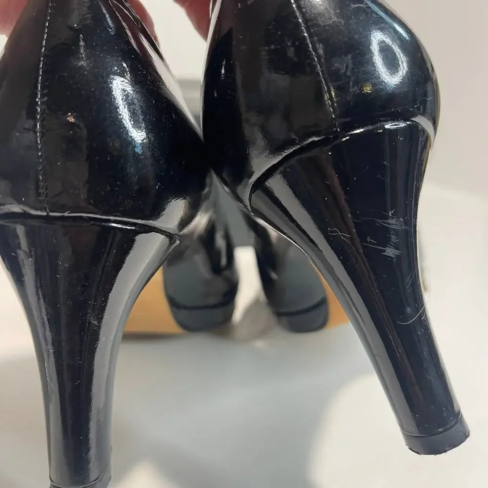 Stuart Weitzman Patent Leather Heels Size  8